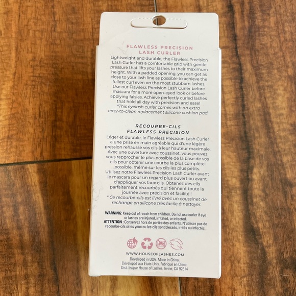 House of Lashes Lash curler and iconic moment eyelashes - Picture 6 of 6